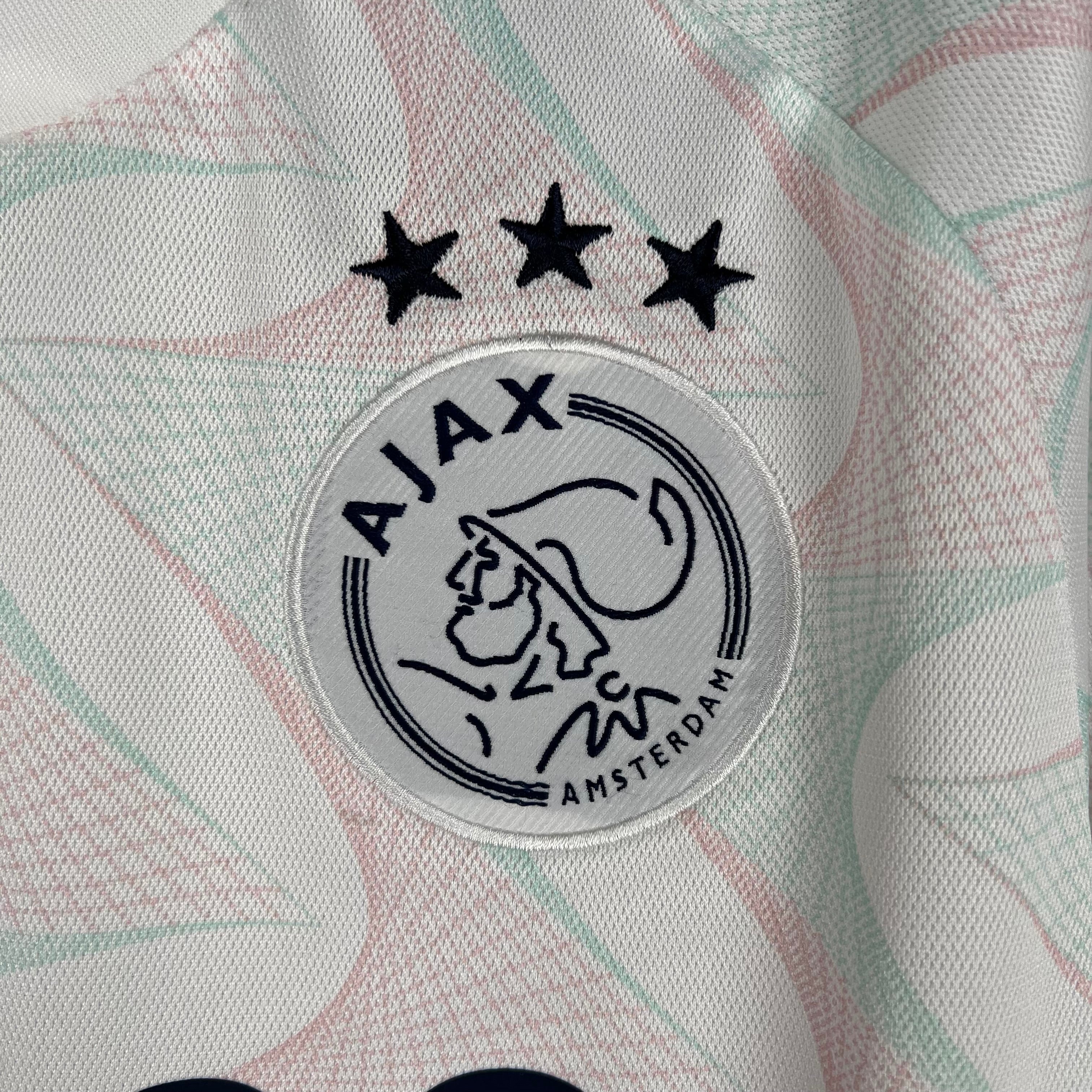 AJAX II 23/24 Людина