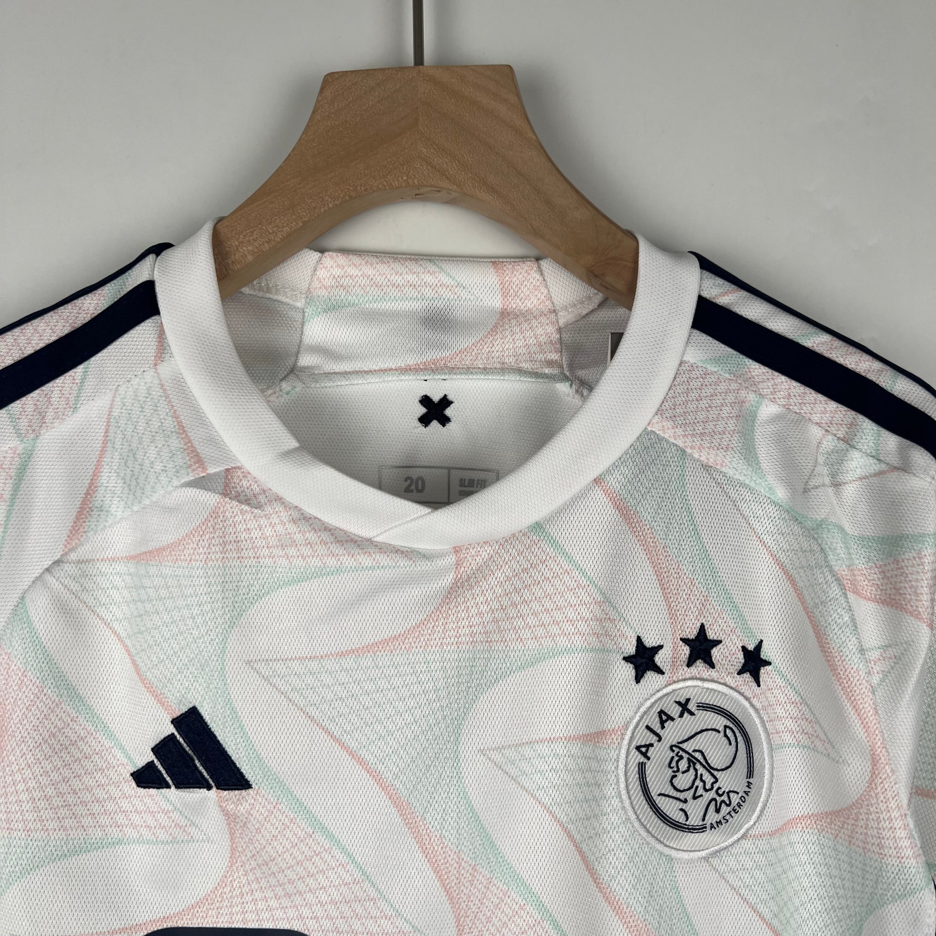 Ajax II 23/24 Ensemble pour enfants