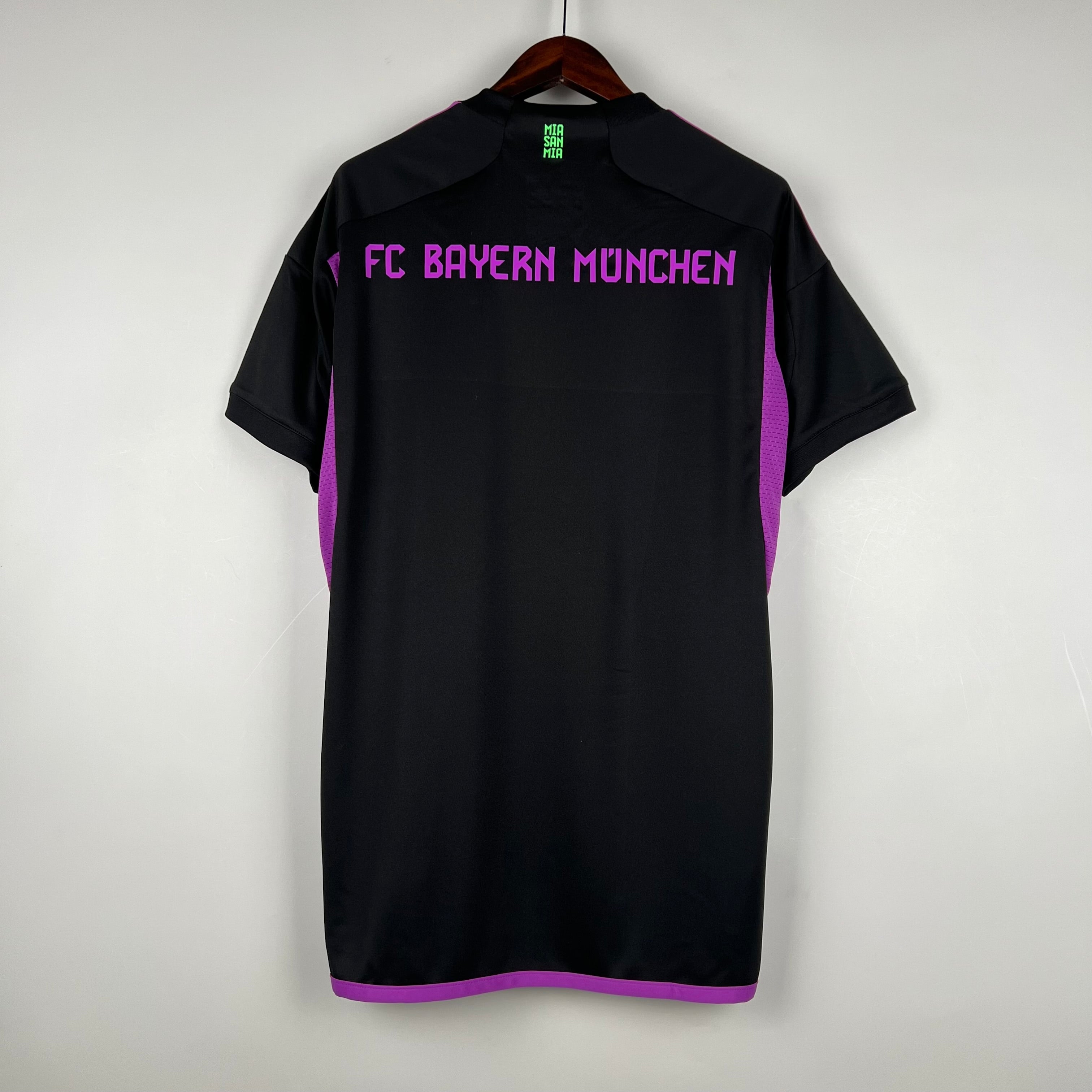 BAYERN DE MUNICH EDICIÓN ESPECIAL II 23/24 HOMBRE