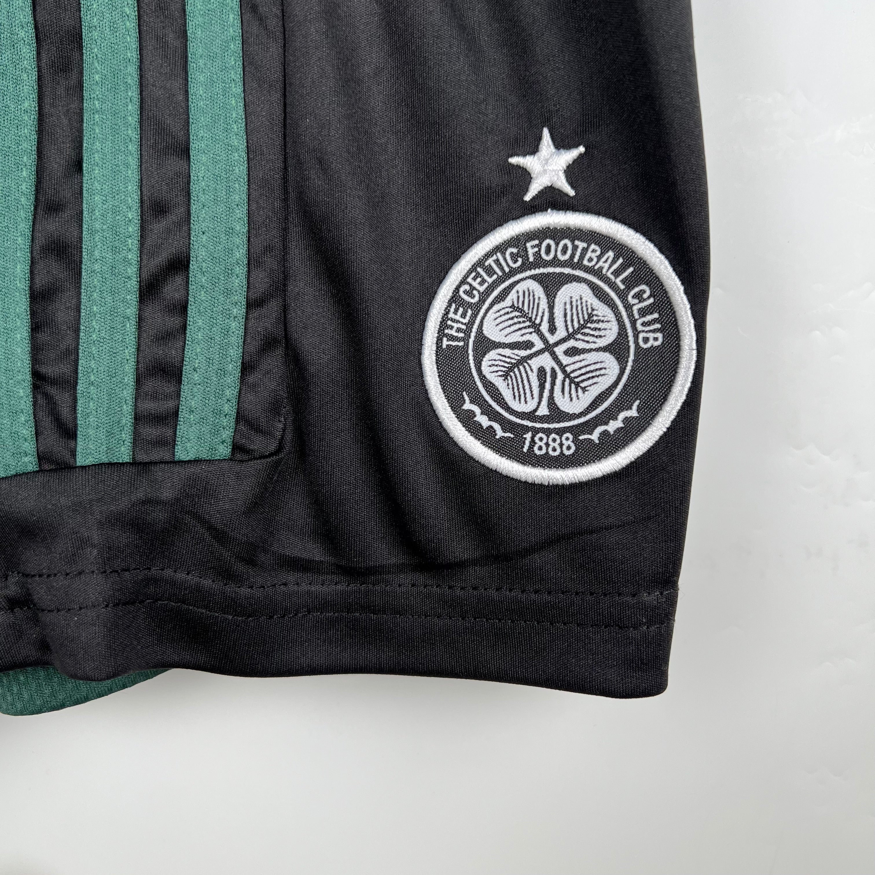 Celtic II 23/24 Set per bambini