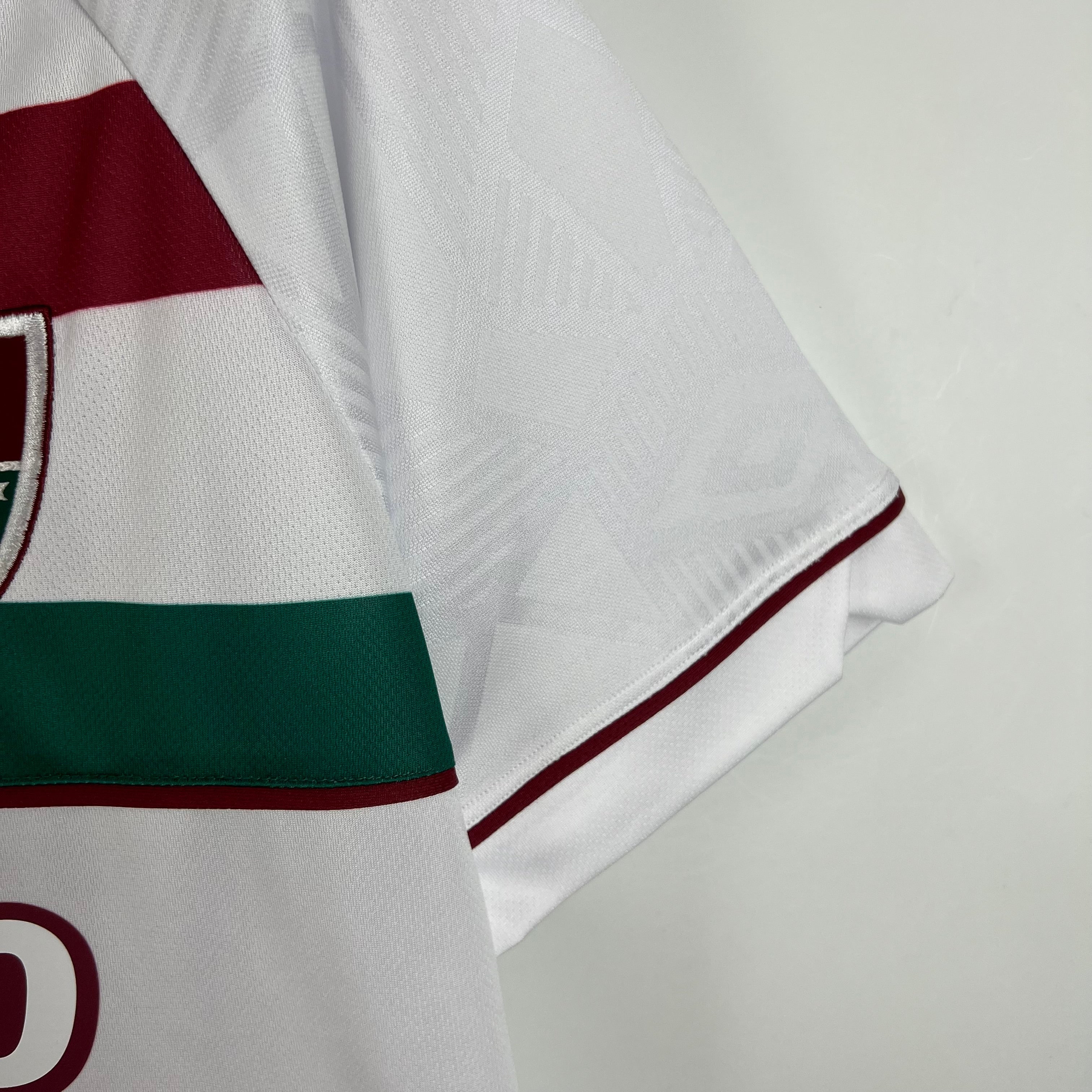 Fluminense i met sponsor 23/24 man