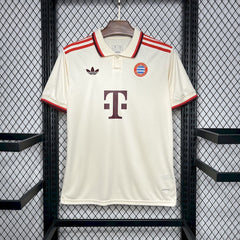 BAYERN  MUNICH  III   24/25  HOMBRE